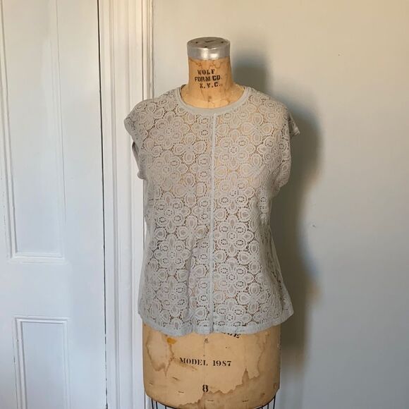 Old Navy Lace Blouse Size Small - Picture 1 of 5